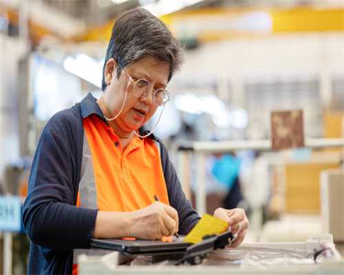 奈雪的茶港股上市，千亿新式茶饮市场进入数字化角逐