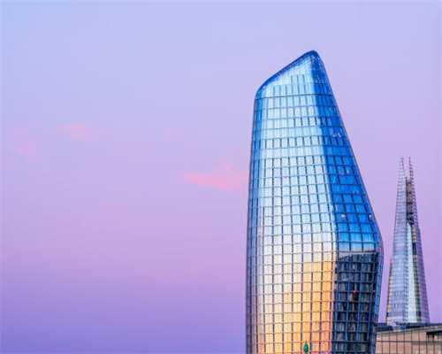 一场“茶“风暴引起的误会 早上，妹妹起了床