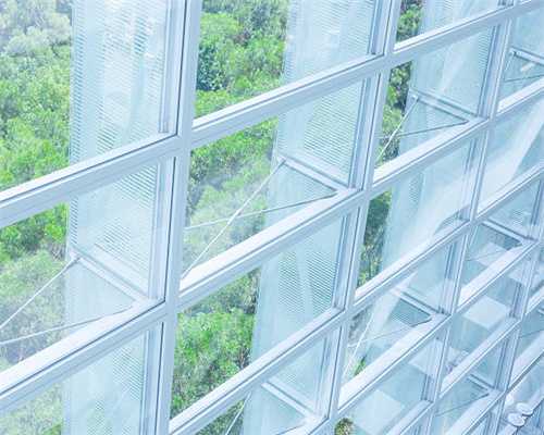 奶茶店一家火过一家，玉林这个城市的奶茶到底有多火？