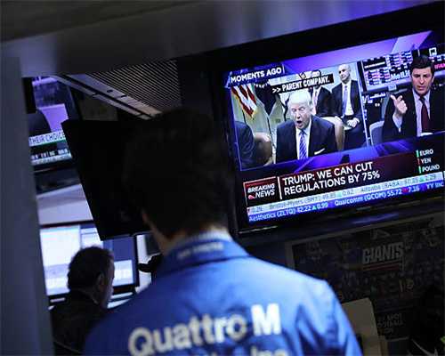 从街头卖茶到身价上亿，新茶饮界的草根逆袭秘籍！