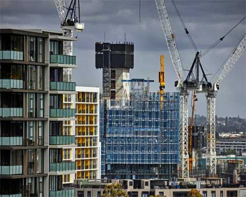 小罐茶“敢保真”全面覆盖线下门店，门店数量突破2000大关