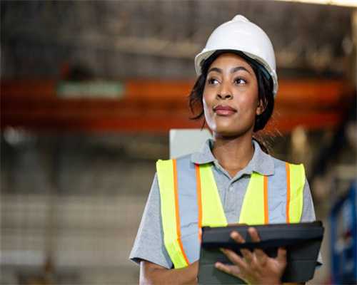 明星茶饮品牌，线下门店全关！曾卖到近70元/杯……